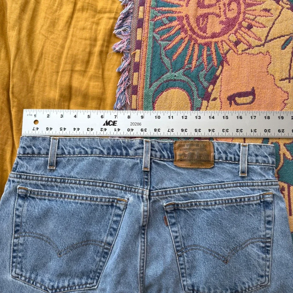 Levis 540 Relaxed Fit‎ Denim Shorts Mens 38 Blue Medium Wash Cut Off Jorts Vtg